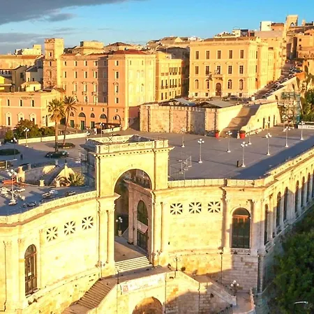 -castello Rooms- Gasthof Cagliari